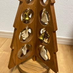 クリスマスの飾り　ツリー　木製の画像