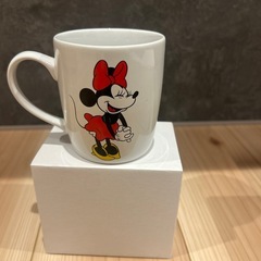 ミニー　ディズニー　マグカップ　新品の画像