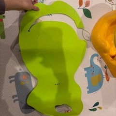 アップリカ　バスチェア　マット付きの画像