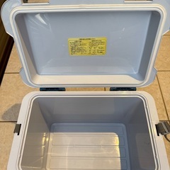 クーラーボックス　２５Lの画像