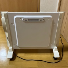 DERIO 遠赤外線パネルヒーター（専用箱と取扱説明書付き）の画像