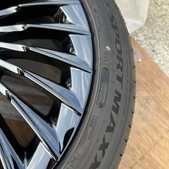新型クラウン セダン ブラックパッケージ 純正【20×8.5J+30 5H-120】☆2024年製 美品☆DUNLOP e.SPORT MAXX 245/45R20 埼玉県発 4本setの画像