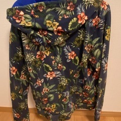 RattleTrap 花柄 フード付きジャンバーの画像