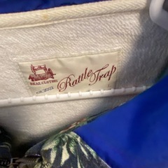 RattleTrap 花柄 フード付きジャンバーの画像