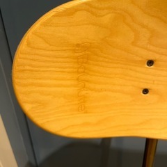 スケートボード　ベンチの画像