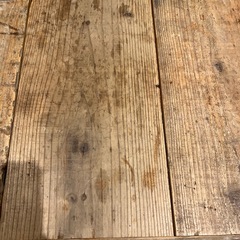 ウッドダイニングテーブルの画像