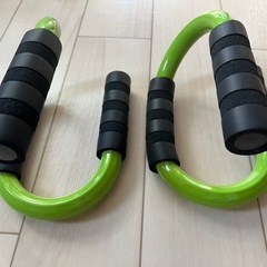 プッシュアップバー　グリーン　腕立て伏せ　筋トレの画像