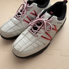 Lynx ゴルフシューズ の画像