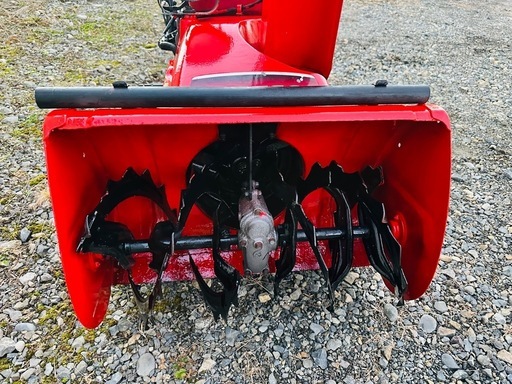 北海道　ホンダ　HS760 美品　塗装済み！送料半額キャンペーン！ 北海道 ホンダ 除雪機HS760 塗装済み！バッテリー付き！整備点検済み