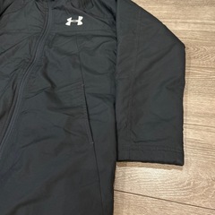 アンダーアーマー　under armor ベンチコート　サッカー　スポーツ　マラソン　駅伝　陸上　140 子供の画像