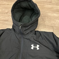 アンダーアーマー　under armor ベンチコート　サッカー　スポーツ　マラソン　駅伝　陸上　140 子供の画像