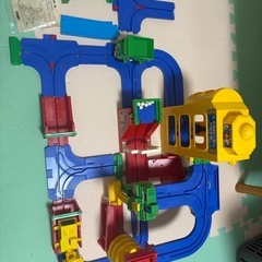 はたらくじどうしゃ　ビッグローダー ビル工事セット TOMY タカラトミーの画像