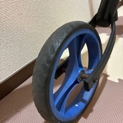 中古ストライダーの画像