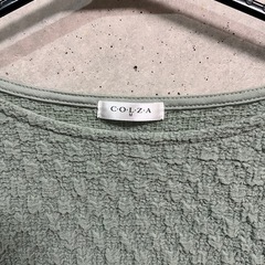トップス　くすみグリーン　の画像