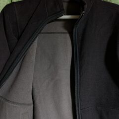 ユニクロ　リバーシブルフリースの画像