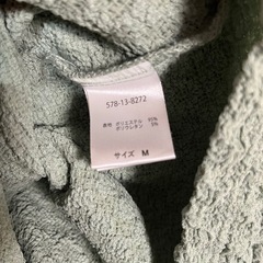 トップス　くすみグリーン　の画像
