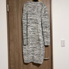 ロングカーディガンの画像