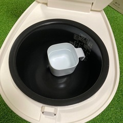★超美品★アイリスオーヤマIH炊飯器　3号炊きの画像