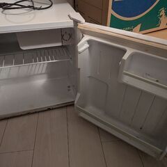 ミニ冷蔵庫の画像