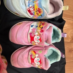 キッズ　子供靴　サンダル
の画像