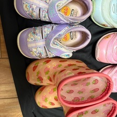 キッズ　子供靴　サンダル
の画像