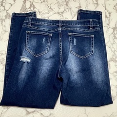 ダメージジーンズ Lの画像