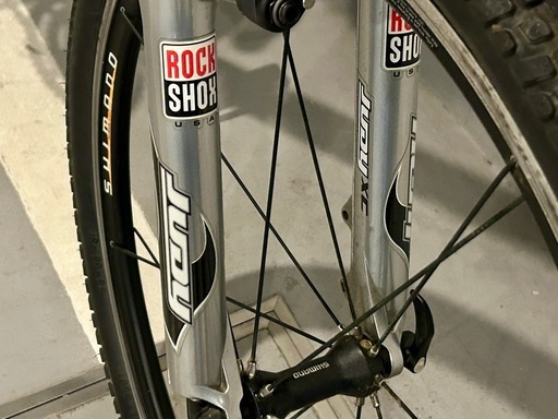 ストーク STORCK ADRENALIN BAREN26インチ バイク 自転車 ストーク STORCK ADRENALIN BAREN26インチ バイク 自転車 (リサイクル