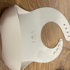 【新品未使用】シリコンお食事エプロンの画像