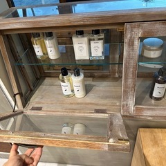 ショーケースの画像