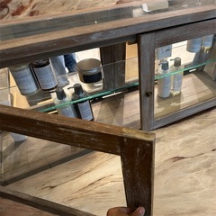 ショーケースの画像