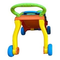 Vテック シットトゥスタンド学習ウォーカー の画像