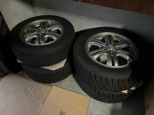 スタッドレスタイヤ(ホイル付)/4本