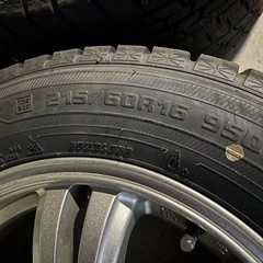 スタッドレスタイヤ(ホイル付)/4本の画像