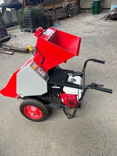 ほぼ未使用】キョーリツ KC40 強力ウッドチッパー｜剪定枝・庭木・つる