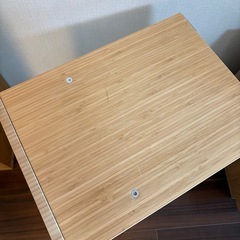 【12/10まで】 ソファに挟んでも使える棚(IKEA)の画像