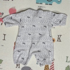 トナカイ？シカ？柄ロンパースの画像