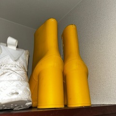 定価14万超/美品●Maison Margiela  メゾン マルジェラ●足袋 レインブーツ●38●イエローの画像