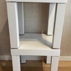 IKEA サイドテーブル 2個の画像