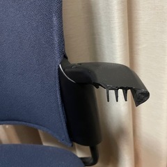 キャスター付きオフィスチェア2脚セットの画像