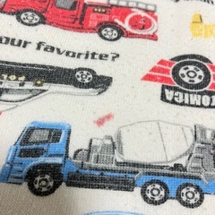 トレーナー　90〜95サイズ　車柄　男の子向けの画像