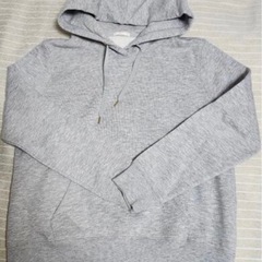 GUパーカー　その他8枚セット　の画像