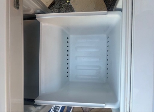 YAMADA ノンフロン冷凍冷蔵庫 YRZ-F15G1 (愛海) 南大分のキッチン家電