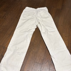 GU❤︎レディースホワイトデニムLsizeの画像