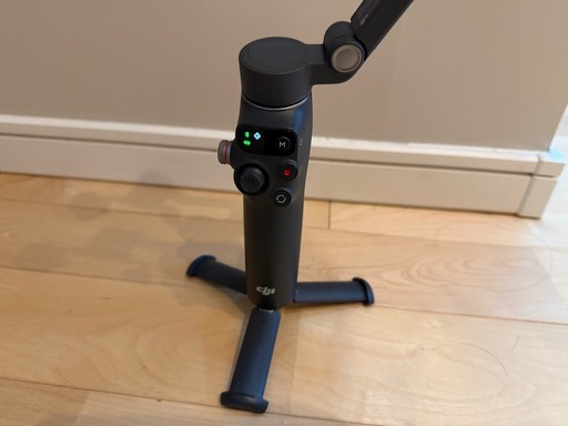 DJI Osmo Mobile 7P スマートフォンジンバル
