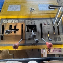 コバシ除雪機　20馬力ディーゼル　2段オーガローリングの画像