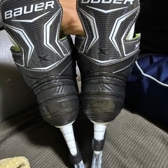 スケート靴　ホッケーシューズの画像