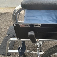 マキテック 自走式 車椅子 介護用 折り畳みの画像