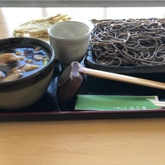 髪の色等自由です！ 夫婦二人で営む小さな蕎麦屋です！年齢不問！少しの時間特に土日勤務出来る方を募集中！の画像