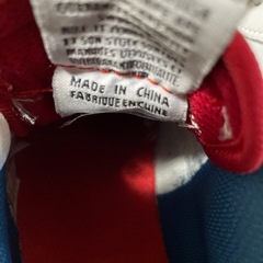 スニーカーの画像