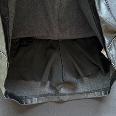 レザーミニスカートの画像
